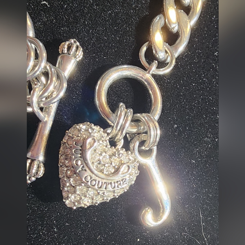 Juicy Couture Silvertone Chunky,Silver Chain with Heart and J Charm toggle,clasp - Picture 6 of 9
